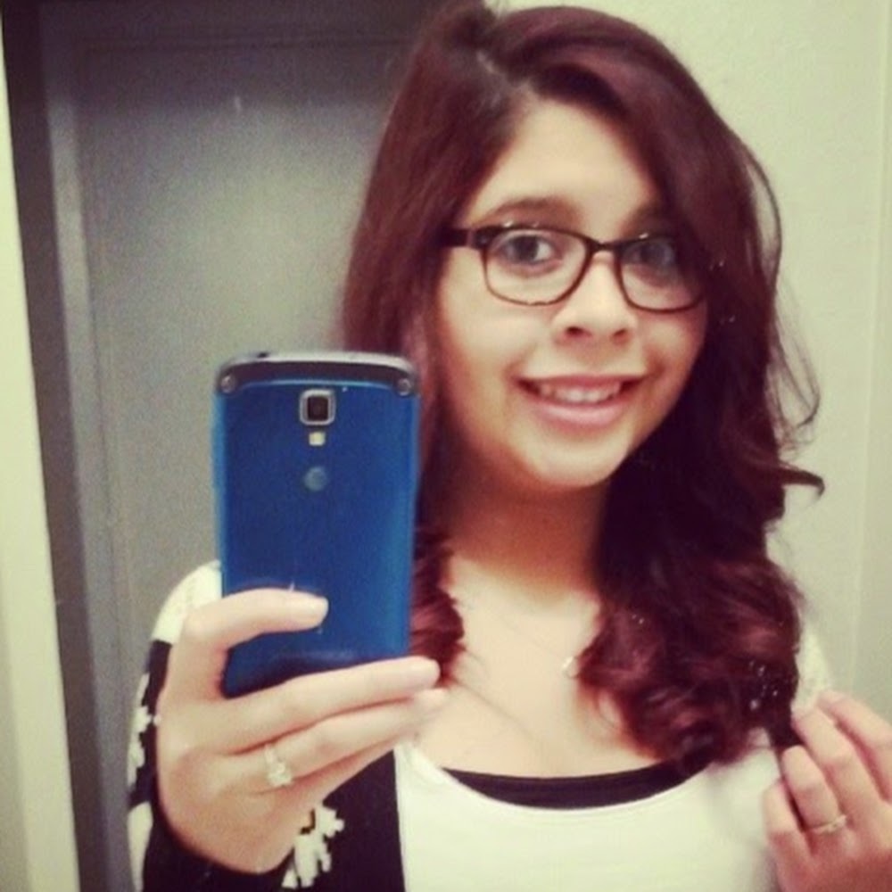 Meet your Posher, Briana